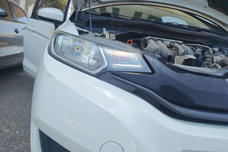 Used Honda Fit 2014 1.5L LX CVT Comfort Model Right Front Headlight