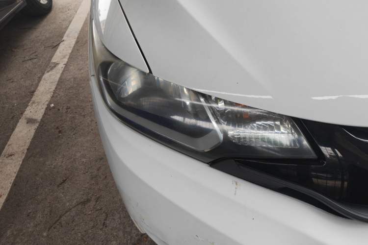 Used Honda Fit 2014 1.5L LX CVT Comfort Model Right Front Headlight