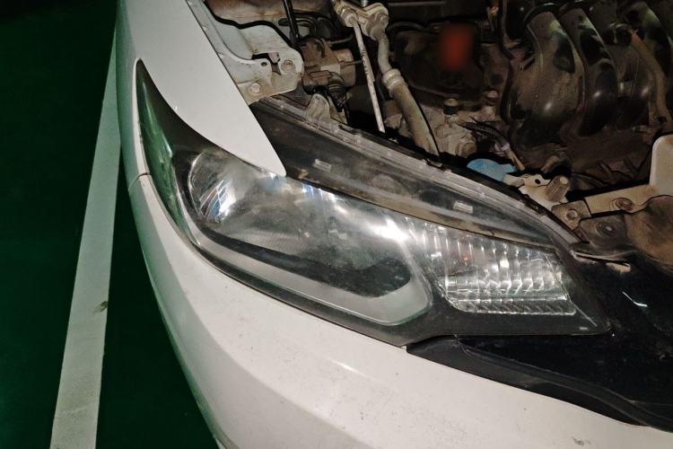 Used Honda Fit 2014 1.5L LX CVT Comfort Model Right Front Headlight