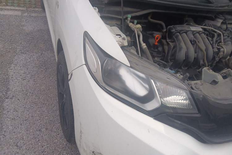 Used Honda Fit 2014 1.5L LX CVT Comfort Model Right Front Headlight