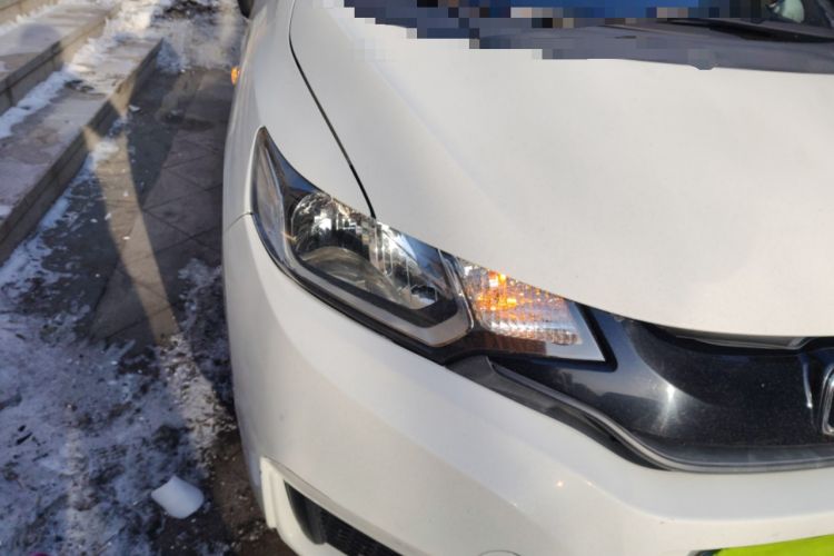 Used Honda Fit 2014 1.5L LX CVT Comfort Model Right Front Headlight