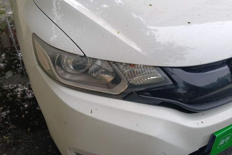 Used Honda Fit 2014 1.5L LX CVT Comfort Model Right Front Headlight