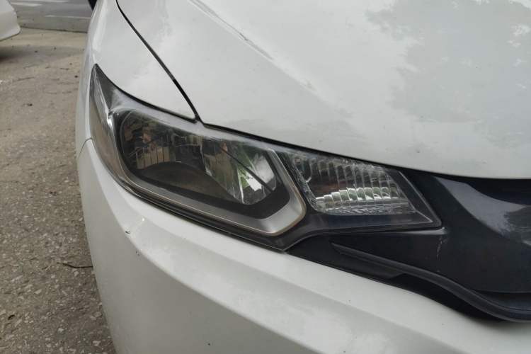 Used Honda Fit 2014 1.5L LX Manual Comfort Model Right Front Headlight