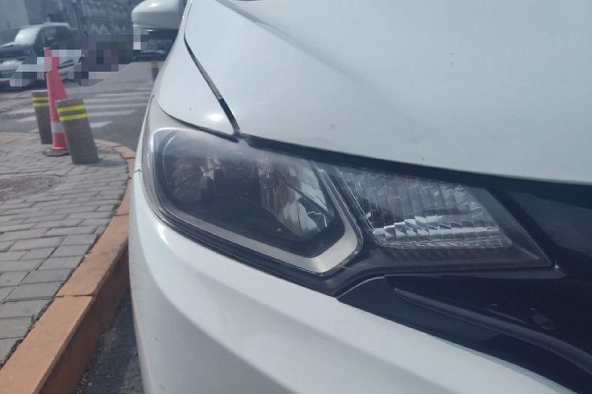 Used Honda Fit 2014 1.5L LX CVT Comfort Model Right Front Headlight
