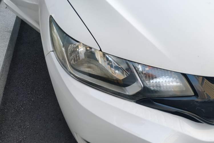 Used Honda Fit 2014 1.5L LX CVT Comfort Model Right Front Headlight