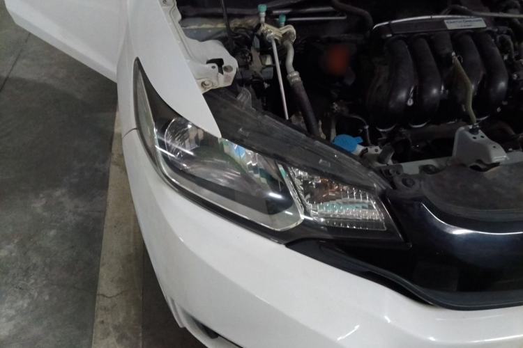 Used Honda Fit 2014 1.5L LX CVT Comfort Model Right Front Headlight