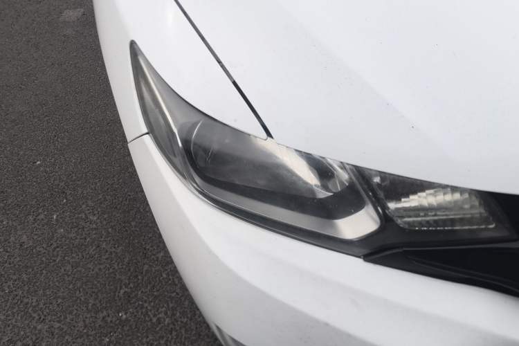 Used Honda Fit 2014 1.5L LX CVT Comfort Model Right Front Headlight
