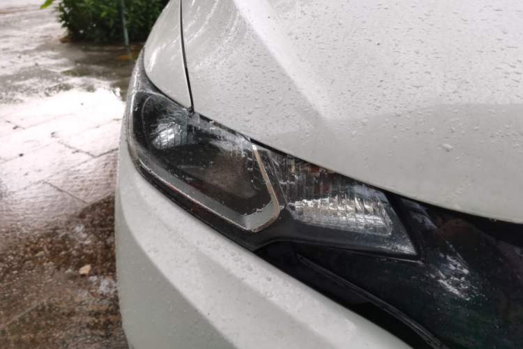 Used Honda Fit 2014 1.5L LX CVT Comfort Model Right Front Headlight