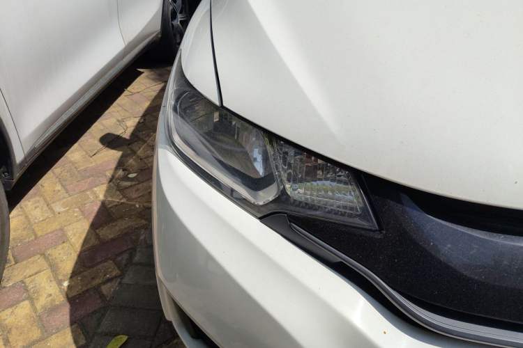 Used Honda Fit 2014 1.5L LX Manual Comfort Model Right Front Headlight