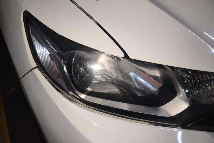 Used Honda Fit 2014 1.5L LX CVT Comfort Model Right Front Headlight