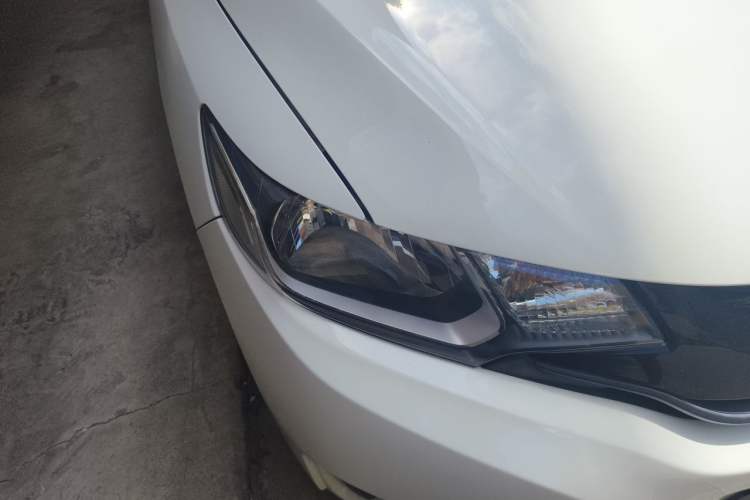 Used Honda Fit 2014 1.5L SE CVT Fashion Model Right Front Headlight