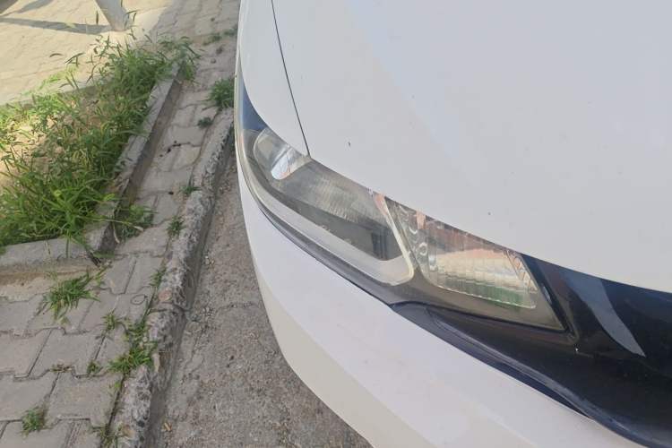 Used Honda Fit 2014 1.5L LX Manual Comfort Model Right Front Headlight