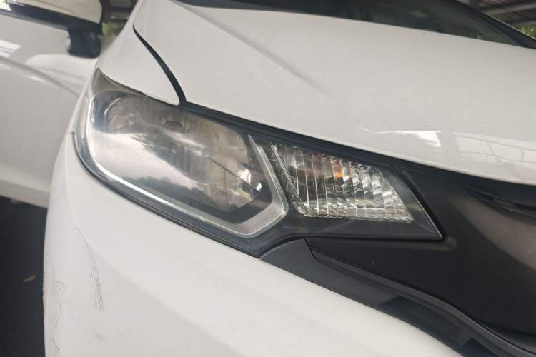 Used Honda Fit 2014 1.5L LX CVT Comfort Model Right Front Headlight