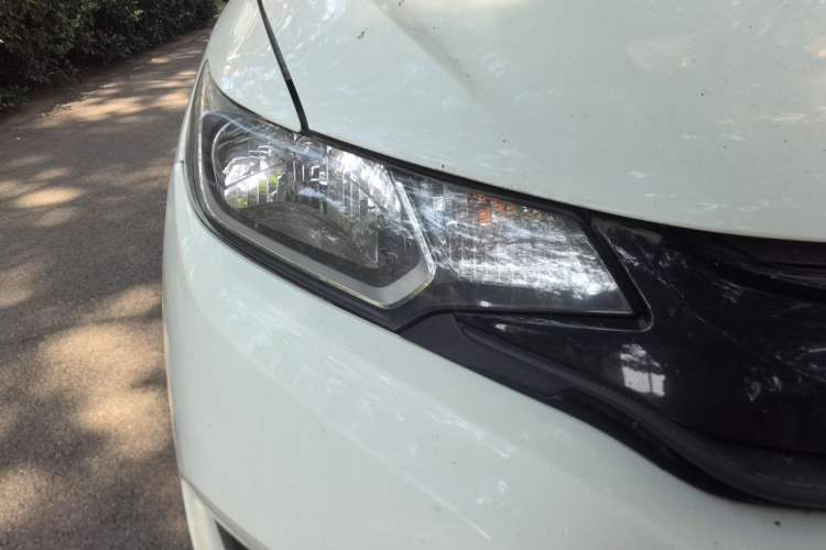 Used Honda Fit 2014 1.5L LX CVT Comfort Model Right Front Headlight