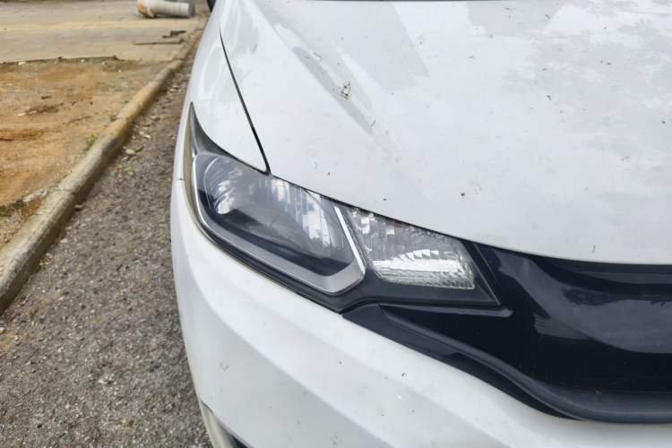 Used Honda Fit 2014 1.5L LX CVT Comfort Model Right Front Headlight