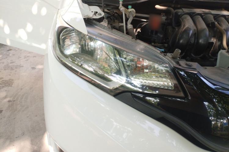 Used Honda Fit 2014 1.5L LX CVT Comfort Model Right Front Headlight