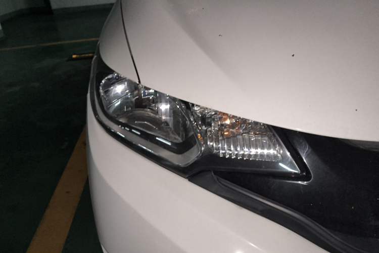Used Honda Fit 2014 1.5L SE CVT Fashion Model Right Front Headlight