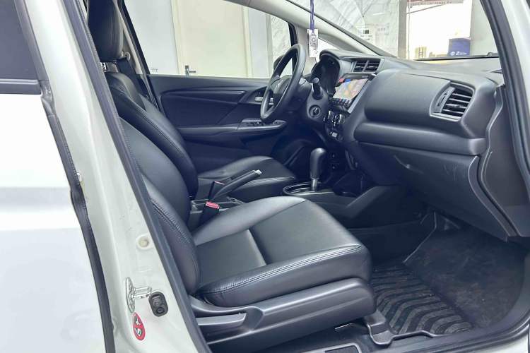 Used Honda Fit 2014 1.5L LX CVT Comfort Model Right Front Seat