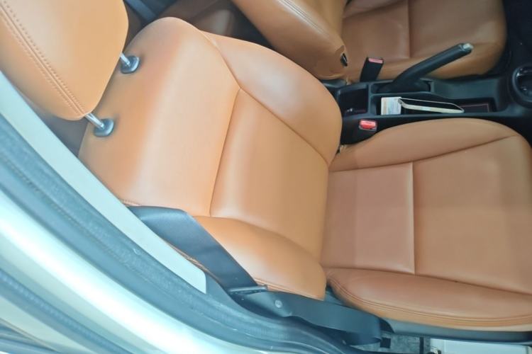 Used Honda Fit 2014 1.5L LX CVT Comfort Model Right Front Seat