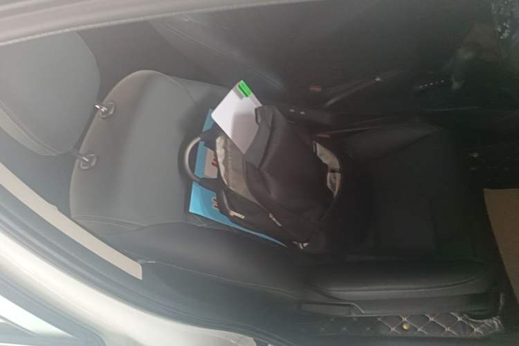 Used Honda Fit 2014 1.5L LX CVT Comfort Model Right Front Seat