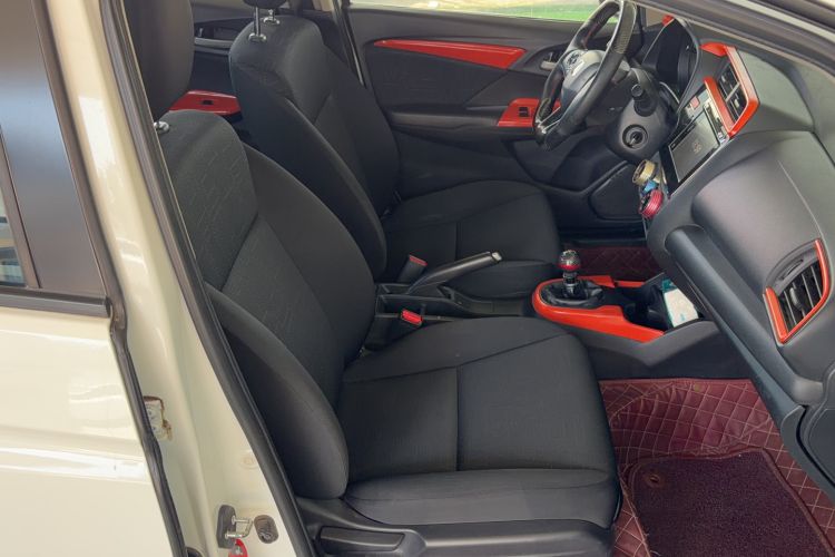 Used Honda Fit 2014 1.5L LX Manual Comfort Model Right Front Seat