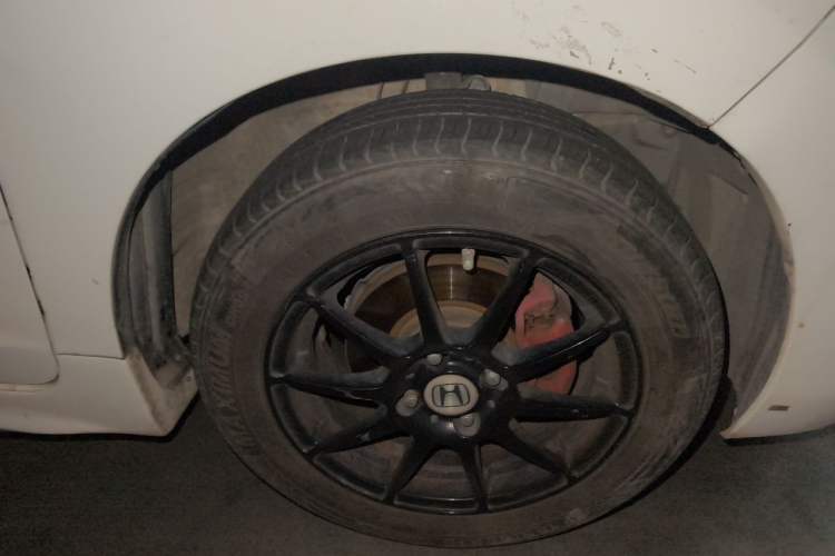 Used Honda Fit 2014 1.5L SE CVT Fashion Model Right Front Wheel Hub