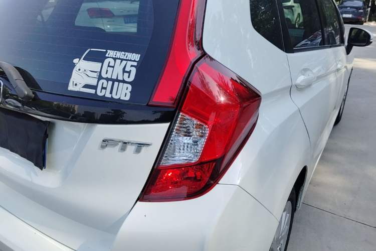 Used Honda Fit 2014 1.5L SE CVT Fashion Model Right Rear Taillight