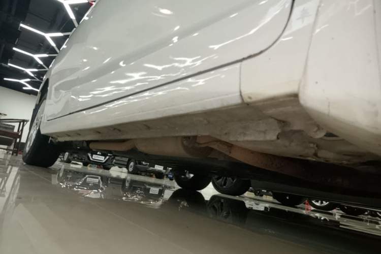 Used Honda Fit 2014 1.5L LX CVT Comfort Model Right Side Sill