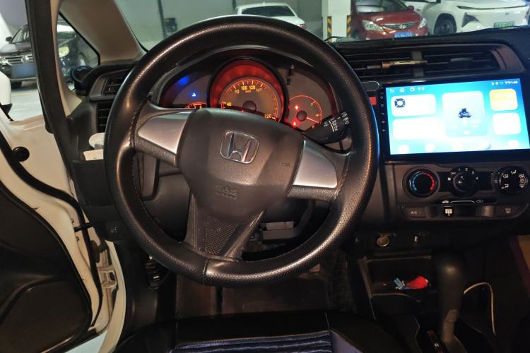 Used Honda Fit 2014 1.5L LX CVT Comfort Model Steering Wheel