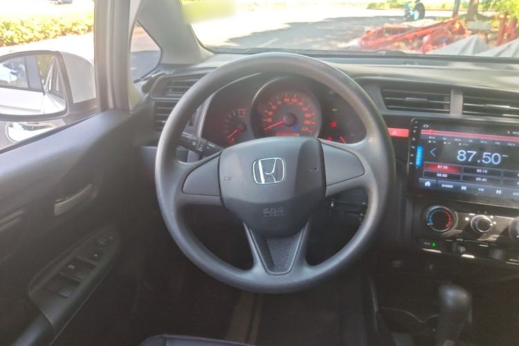 Used Honda Fit 2014 1.5L LX CVT Comfort Model Steering Wheel