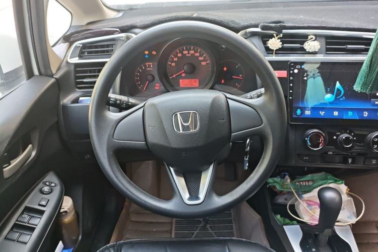 Used Honda Fit 2014 1.5L LX CVT Comfort Model Steering Wheel