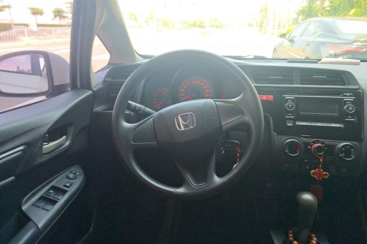 Used Honda Fit 2014 1.5L LX CVT Comfort Model Steering Wheel
