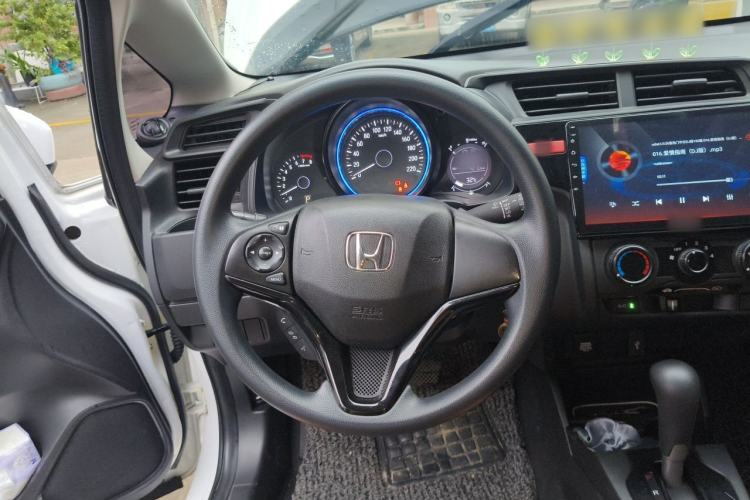 Used Honda Fit 2014 1.5L LX CVT Comfort Model Steering Wheel