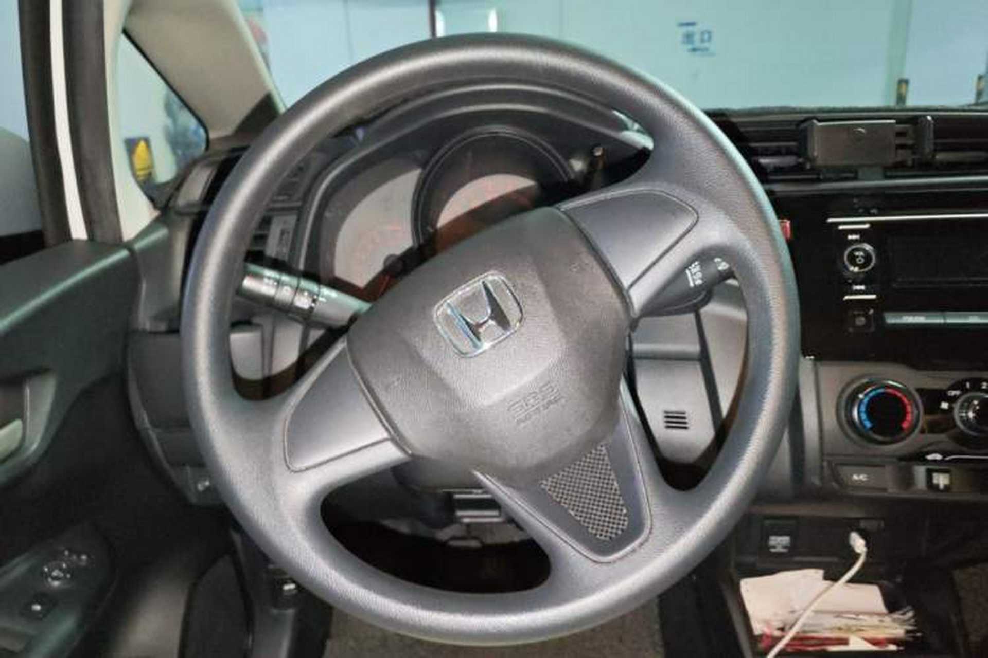 Used Honda Fit 2014 1.5L LX Manual Comfort Model Steering Wheel