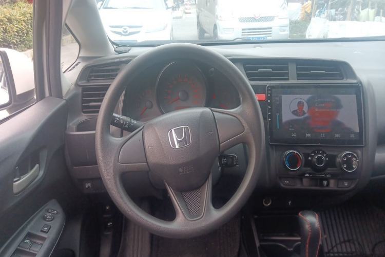 Used Honda Fit 2014 1.5L LX CVT Comfort Model Steering Wheel
