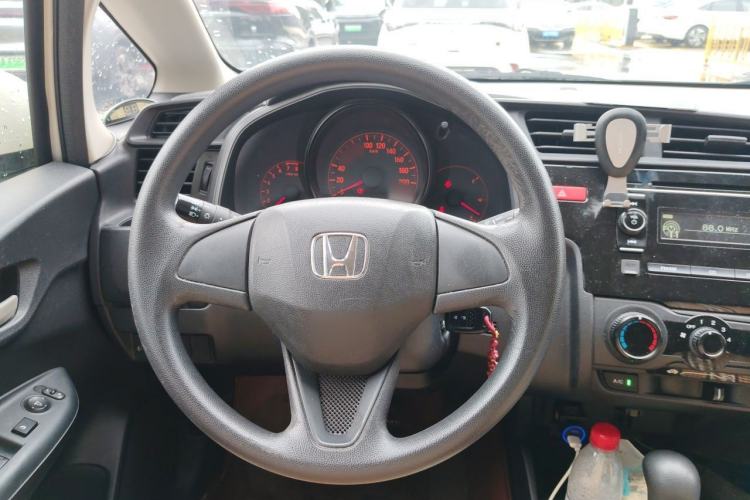 Used Honda Fit 2014 1.5L LX CVT Comfort Model Steering Wheel