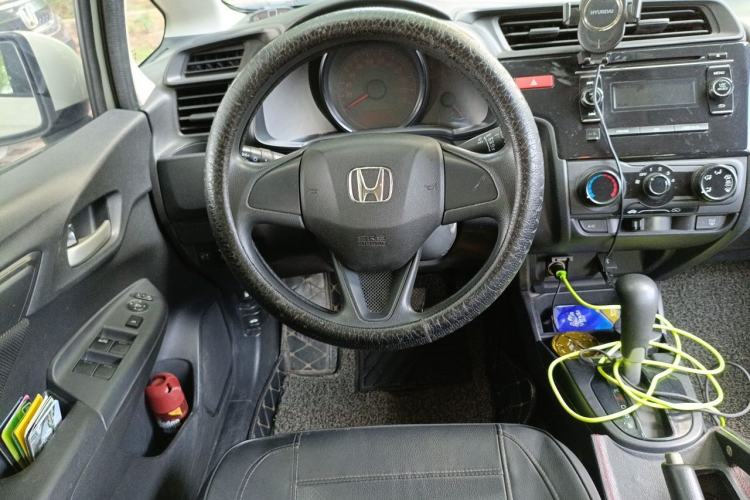 Used Honda Fit 2014 1.5L LX CVT Comfort Model Steering Wheel