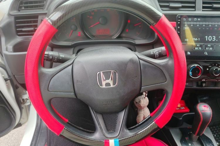 Used Honda Fit 2014 1.5L LX CVT Comfort Model Steering Wheel