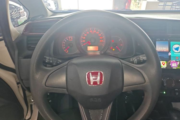 Used Honda Fit 2014 1.5L LX CVT Comfort Model Steering Wheel