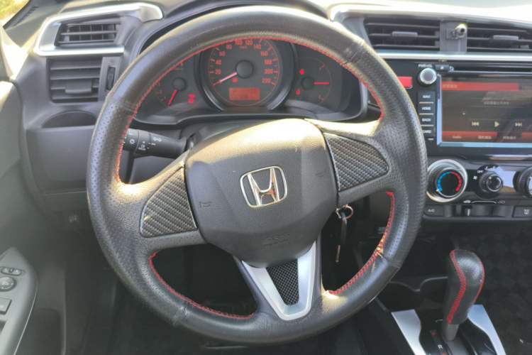 Used Honda Fit 2014 1.5L LX CVT Comfort Model Steering Wheel