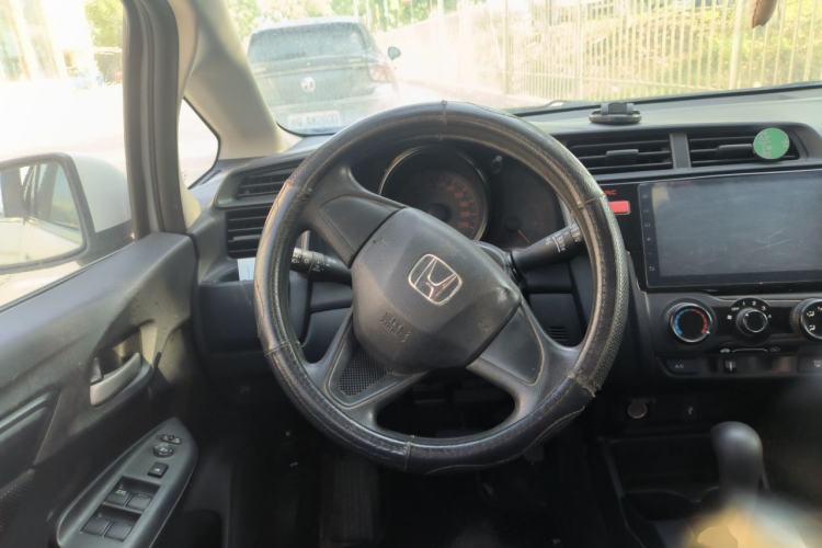 Used Honda Fit 2014 1.5L LX CVT Comfort Model Steering Wheel