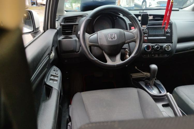 Used Honda Fit 2014 1.5L LX CVT Comfort Model Steering Wheel