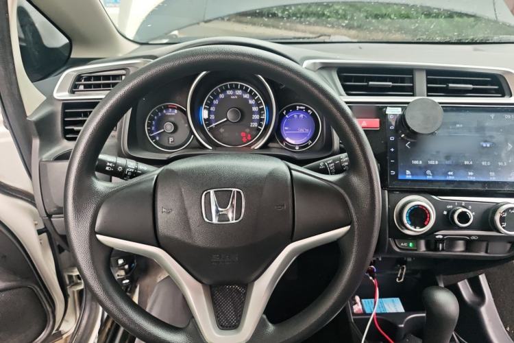 Used Honda Fit 2014 1.5L SE CVT Fashion Model Steering Wheel