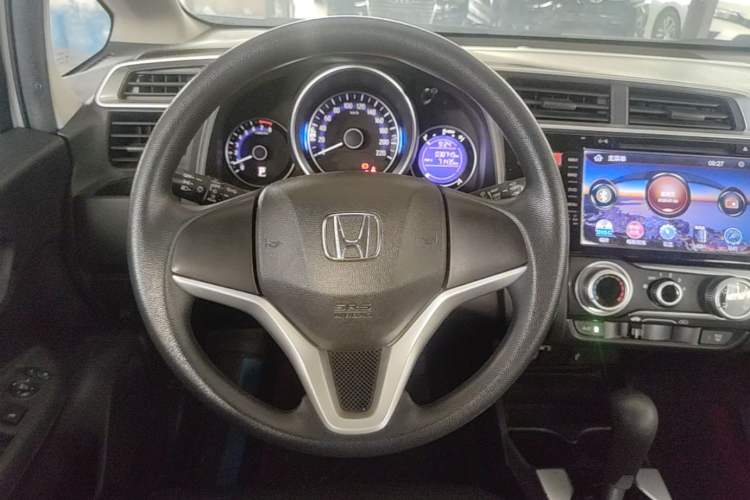 Used Honda Fit 2014 1.5L SE CVT Fashion Model Steering Wheel