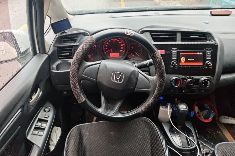 Used Honda Fit 2014 1.5L LX CVT Comfort Model Steering Wheel