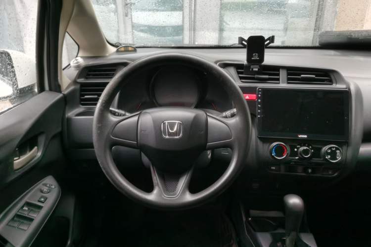 Used Honda Fit 2014 1.5L LX CVT Comfort Model Steering Wheel