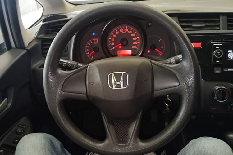 Used Honda Fit 2014 1.5L LX CVT Comfort Model Steering Wheel