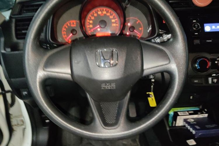 Used Honda Fit 2014 1.5L LX Manual Comfort Model Steering Wheel