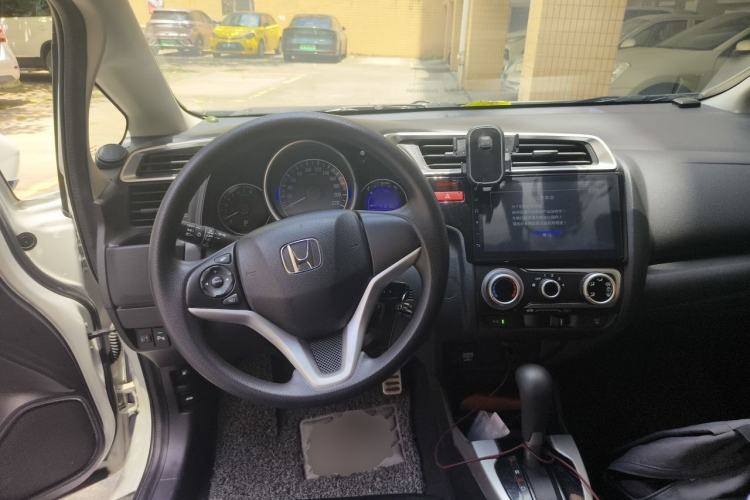 Used Honda Fit 2014 1.5L SE CVT Fashion Model Steering Wheel