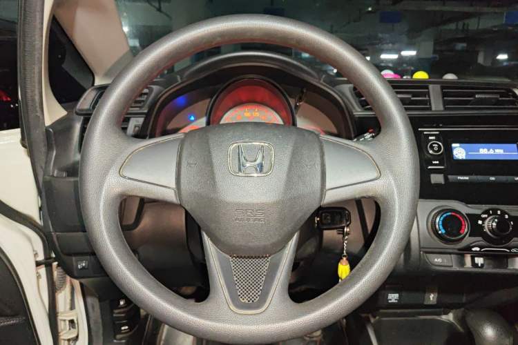 Used Honda Fit 2014 1.5L LX CVT Comfort Model Steering Wheel